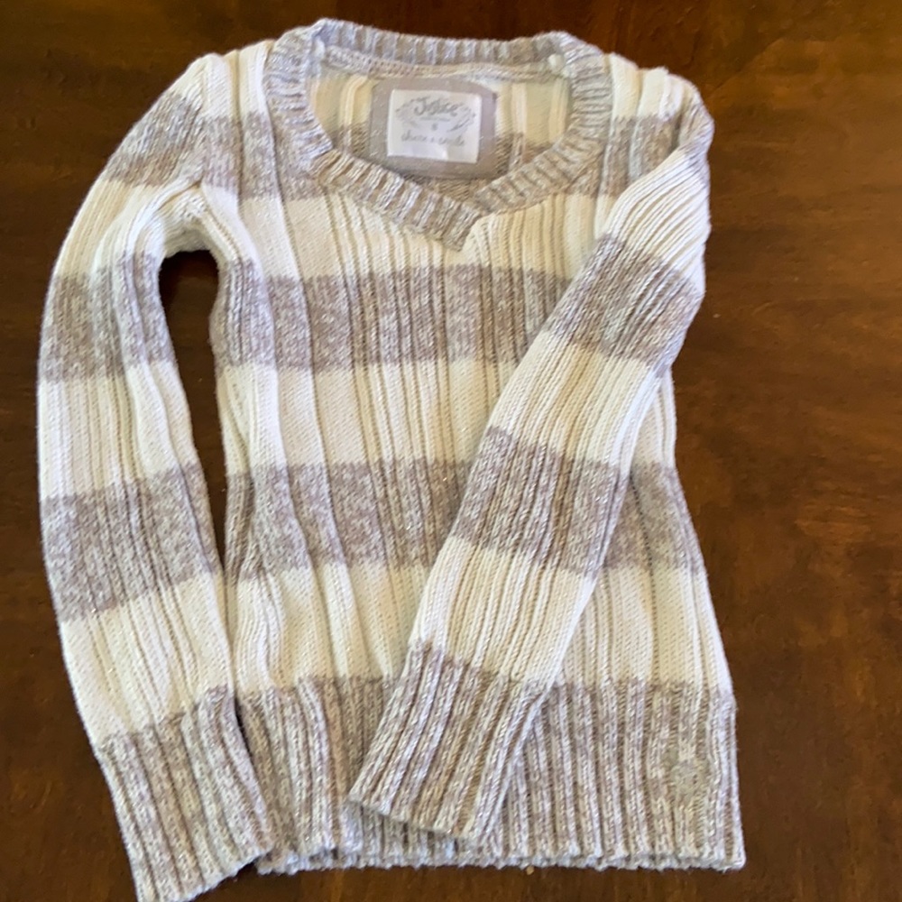 Cute sweater
